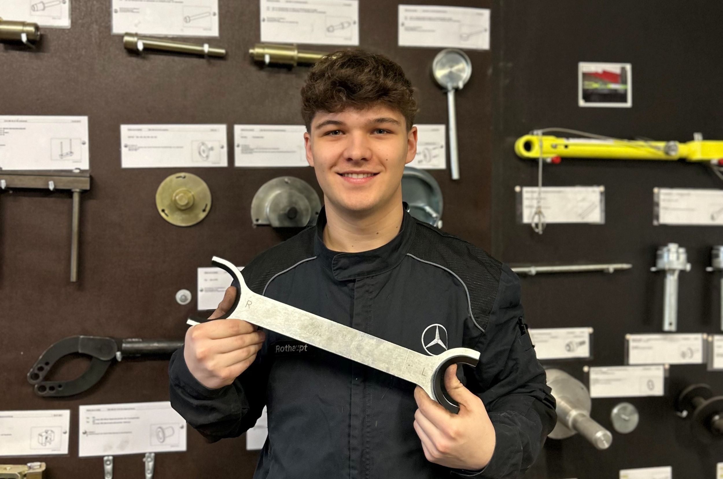 Junior Kfz-Mechatroniker (m,w,d) in Gochsheim